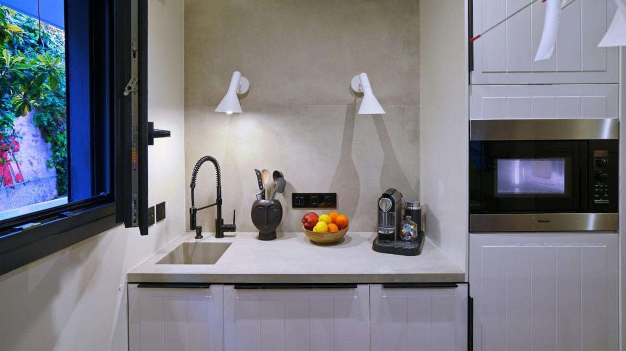 P Faliro Riviera Suite Атина Екстериор снимка